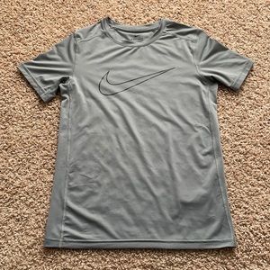 Youth boys Nike grey dri-fit T-shirt